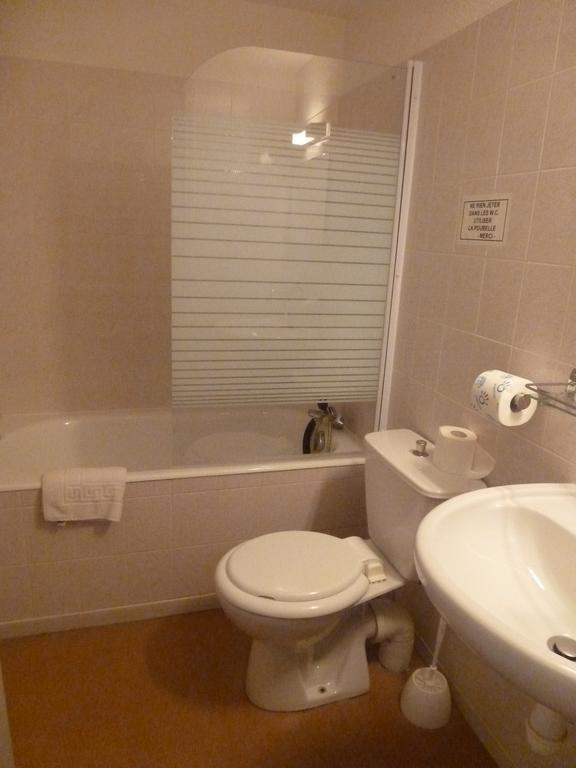 Hotel Le Beausejour Saint-François-Longchamp Zimmer foto
