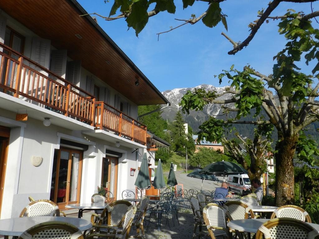 Hotel Le Beausejour Saint-François-Longchamp Exterior foto